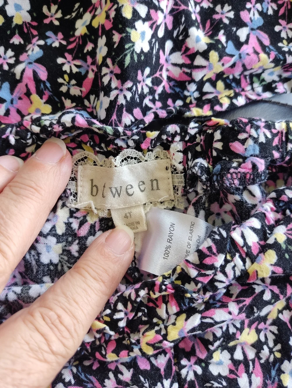 Btween Girls Floral Two-Piece Tank Top & Shorts Set - Black/Pink Size 4T - Picture 6 of 7